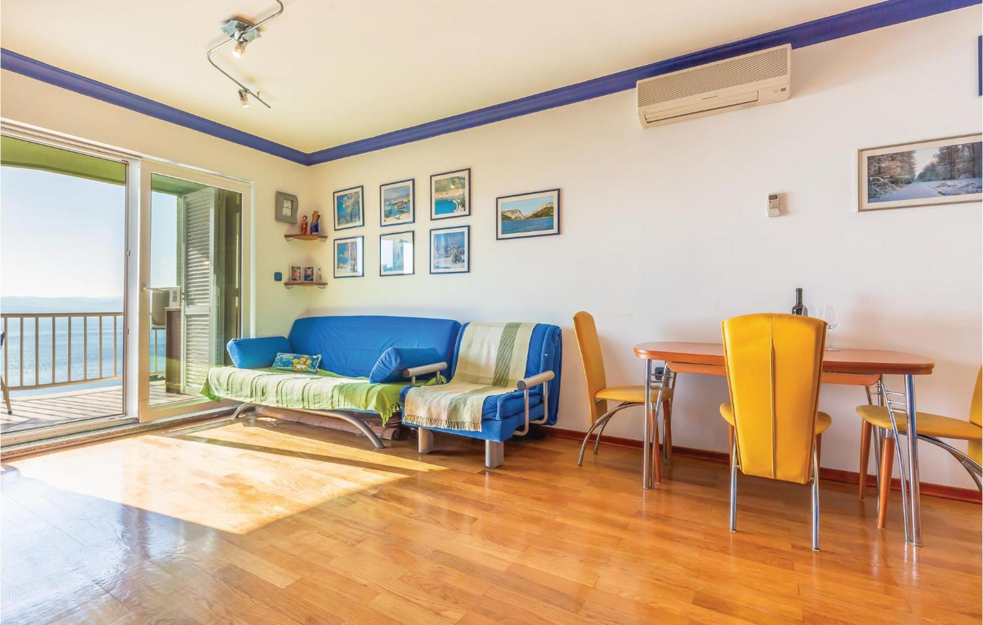 Stunning Apartment In Brela With Wifi Exterior photo