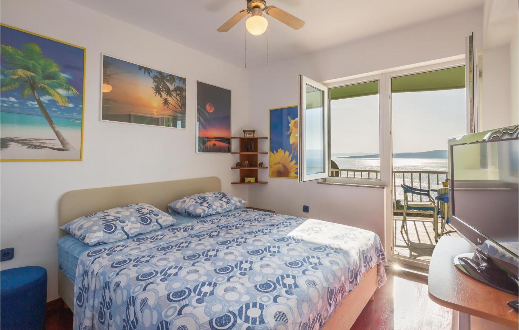 Stunning Apartment In Brela With Wifi Exterior photo